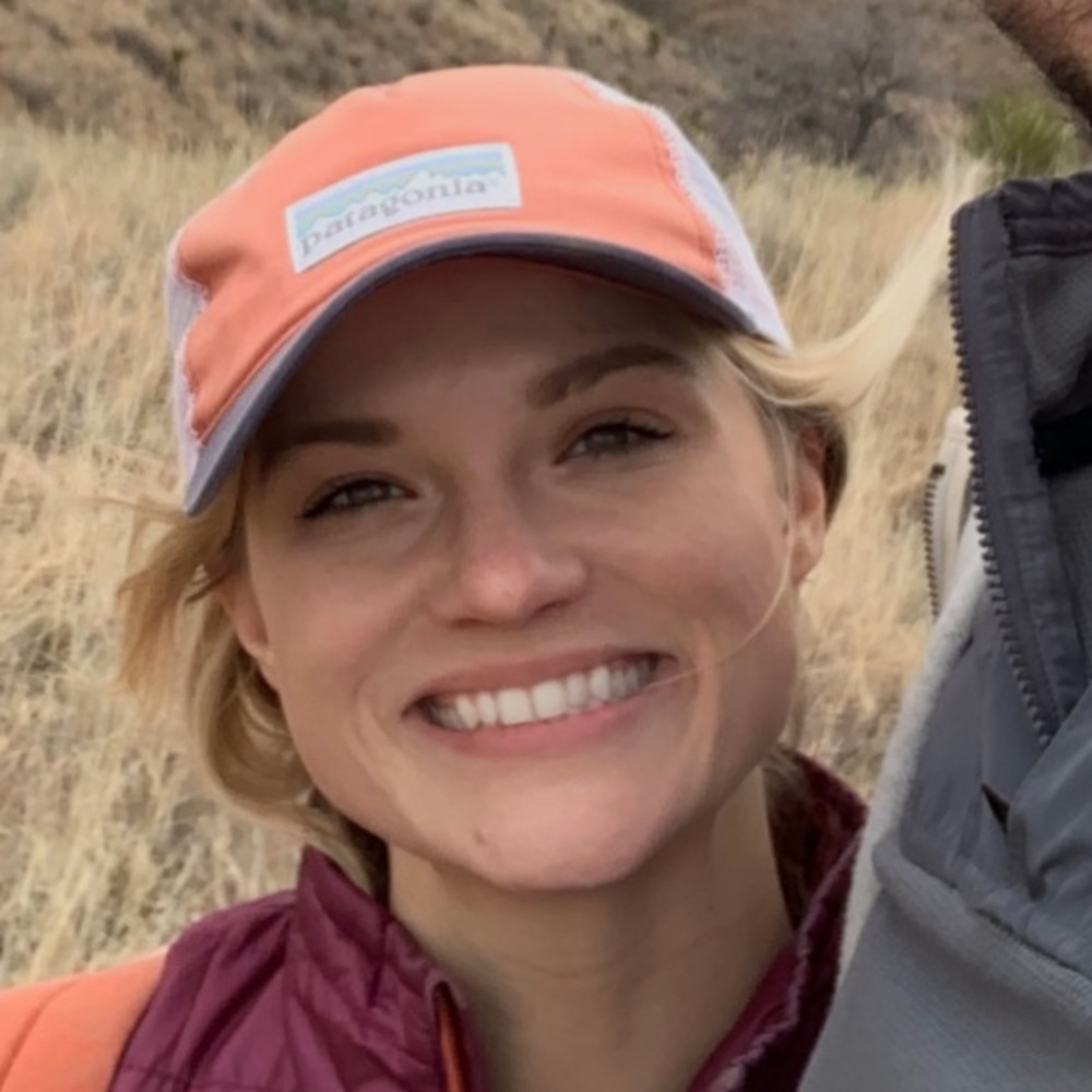 Meet your Posher, Andrea